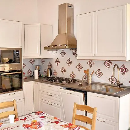 Sleeps 8 Wifi 상트아그넬로